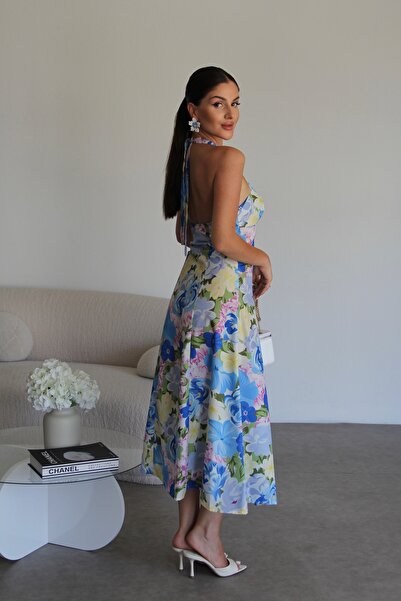 Julidress Премиум рокля с шарки и деколте тип „халтер“