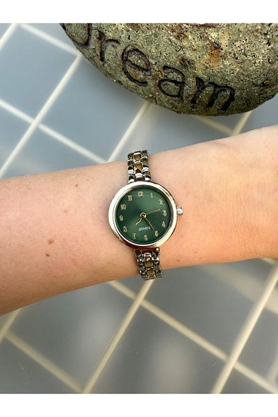 TD TRENDDURAGI Round Gold-Silver Inside Green Women Wrist Watch