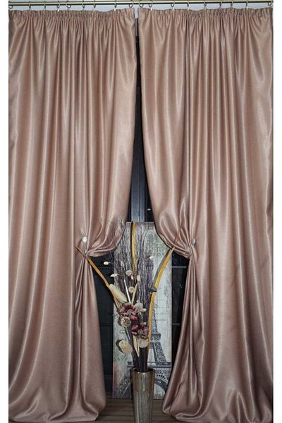 Mastel Set of 2 curtains, cappuccino color, plain velvet pattern