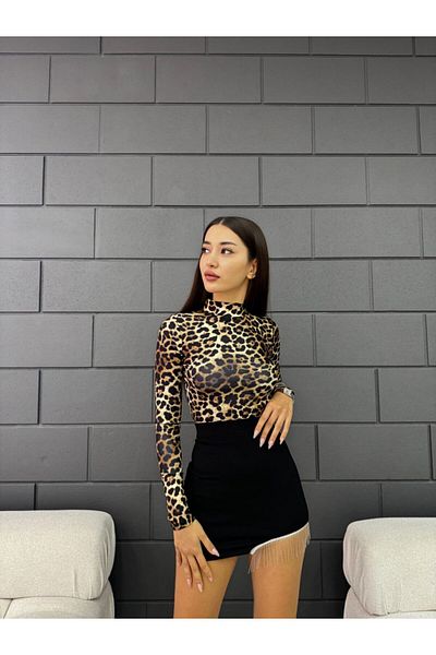 COCONALY Turkish Tiger Print Crew Neck Blouse