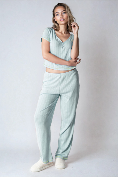 SCREENSHOT Women's Short Sleeve Cotton Pajama Set / Breathable Fabric / with Different Color Options