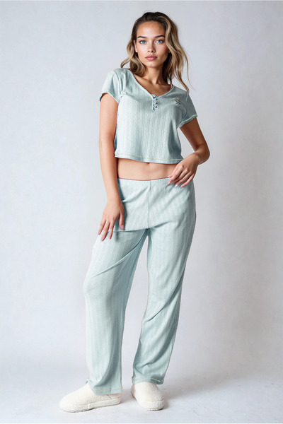 SCREENSHOT Women's Short Sleeve Cotton Pajama Set / Breathable Fabric / with Different Color Options