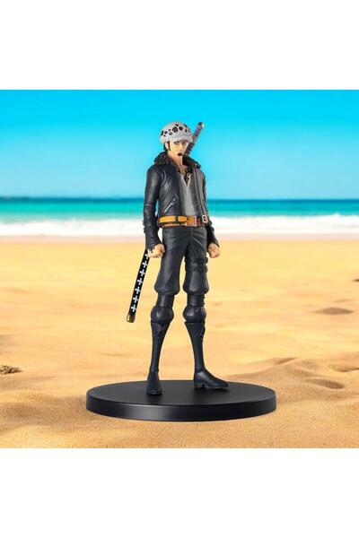 Banpresto Dxf- The Grandline Men One Piece - Trafalgar Law Statue 17cm