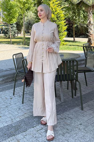 Tesettür Diyarı Summer Fabric Tril Tril Suit with Buttoned Tunic - Beige