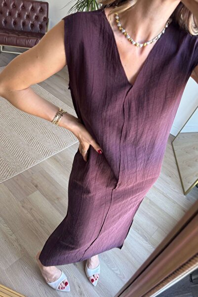 Sue Store Bodro Dikiş Detaylı Yırtmaçlı V Yaka Elbise