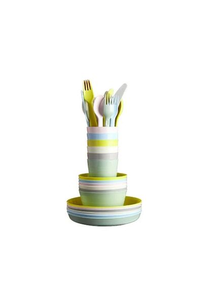 Rao Plastic Dinnerware Set with 36 Pieces
