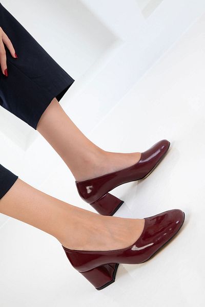 SOHO Burgundy Patent Leather Women's Classic Heeled Shoes 20808