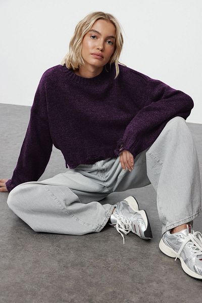 Trendyol Collection Лилав къс пуловер с широк десен, мека текстура, развяващ се детайлен трикотаж TWOAW24KZ00319