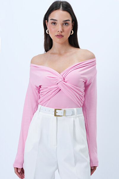 Trend Alaçatı Stili Dámská růžová pletená halenka s výstřihem do V a detailním výstřihem ALC-X14299