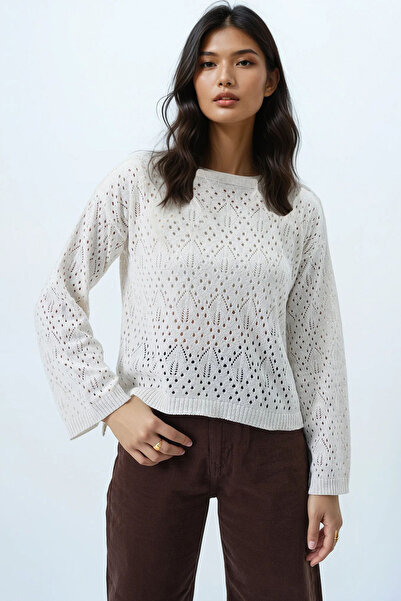 Trend Alaçatı Stili Dámská vanilková halenka s motivem lodičkového límečku Detailní sezónní pletená halenka ALC-X14317