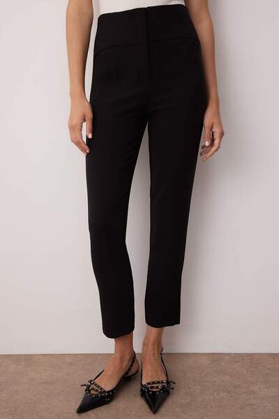 Trendyol Collection Detail šití černé cigarety v pase kalhoty z tkané látky Twoss20Pl0388
