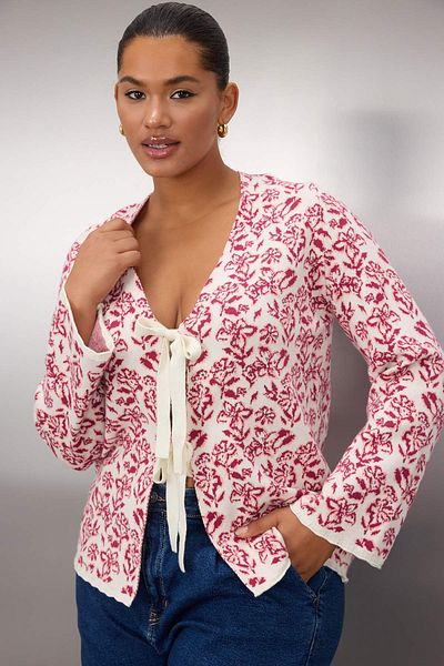 Trendyol Curve Cardigan tricotat cu model de flori roz, cu senzație moale, cu panglică/bandă cu fundă TBBAW26AV00006