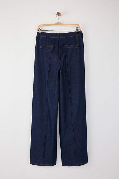 Trendyol Collection Σκούρο μπλε κανονικό τζιν με φαρδιά μέση TWOAW26JE00008