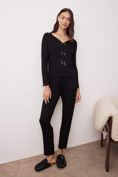 Trendyol Collection Set pijamale tricotate cu dungi cu detaliu panglică cu buline negre THMAW26PT00071