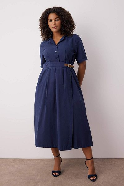 Trendyol Curve Rochie de mărime mare cu țesut midi cu guler cămașă bleumarin TBBSS25AH00237