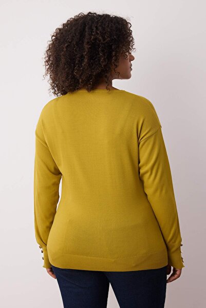 Trendyol Curve Khaki V-nyakú gombos részletes kötöttáru pulóver TBBAW23AN00043