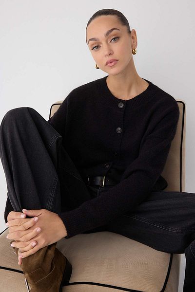 Trendyol Collection Black Alpaca Wool Blended Wide Fit Knitwear Cardigan Twoaw26Hi00089