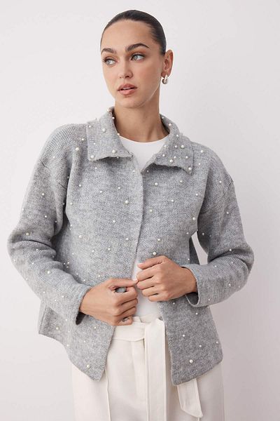Trendyol Collection Γκρι Polo Collar Pearl Λεπτομερής Φαρδιά Πλεκτή Ζακέτα TWOAW26HI00159