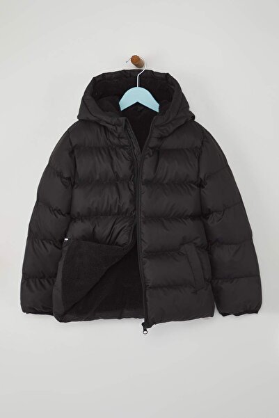 TRENDYOLKIDS Black Plain/Basic Thick Hooded Regular Unisex Children's Coat Tkdaw26Mo00008