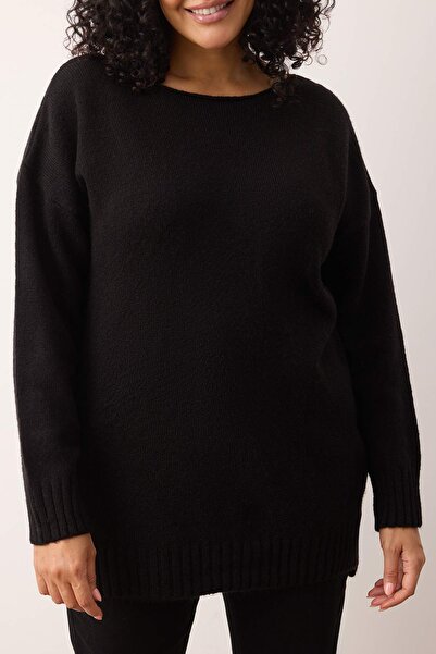 Trendyol Curve Schwarzer weicher Bootsausschnitt Basic-Strickpullover TBBAW26AN00032