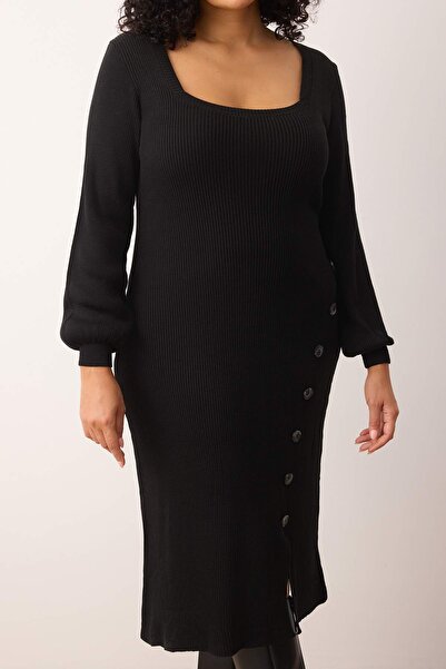 Trendyol Curve Φόρεμα πλεκτό με μαύρο κουμπί με λεπτομέρεια με σχισμή TBBAW24AH00009