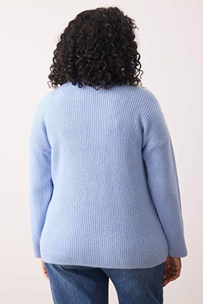 Trendyol Curve Strickjacke mit blauer Schleife/Band und detailliertem Detail TBBAW26AV00003