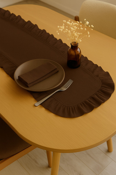 Mirilliahome Fırfırlı Keten Runner | Doğal Fırfırlı Runner - Sofra Dekorasyonu İçin Şık Tasarım