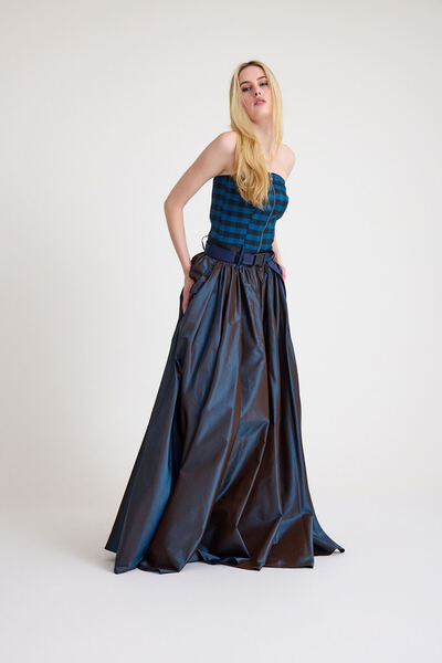 MERT ERKAN Önden Fermuarlı & Utility Detaylı Straplez İpek Tafta Maxi Elbise