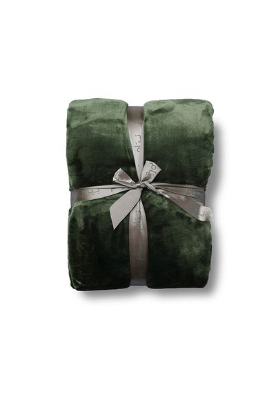 Neyam 100% Polyester Winter Blanket. Size 200x150 - Soft And Comfortable Velvet Blanket - Green Color