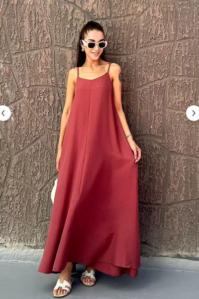 SAVAGEDOTH Women's Aerobin Fabric Adjustable Strap Long Burgundy Dress