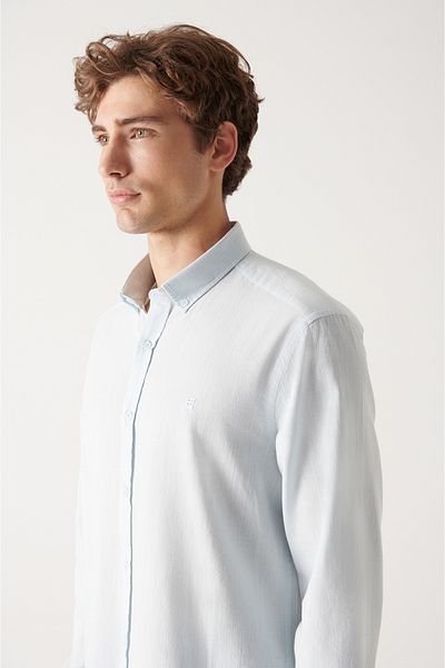 Avva Men's Light Blue Buttoned Collar 100% Cotton Linen Textured Shirt E 002141
