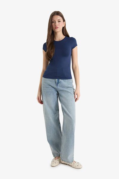 DeFacto Fitted Crew Neck Basic Plain Short Sleeve T-Shirt F3833Ax25Sm