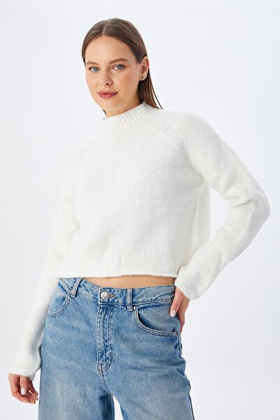 Mixray 6854 Μοντέλο Λευκό Σταντ Γιακά Crop Πλεκτό Γυναικείο Πουλόβερ