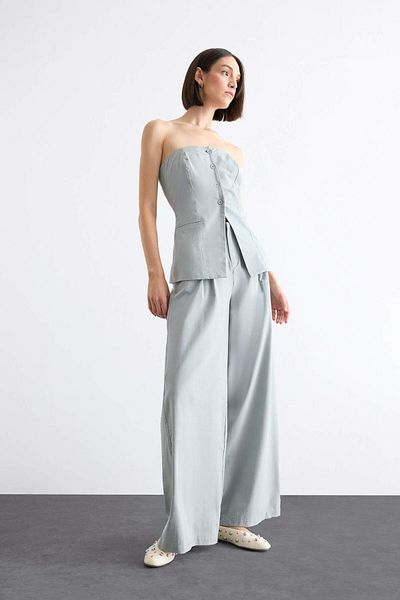DeFacto Strapless Buttoned Blouse F7569Ax25Sm