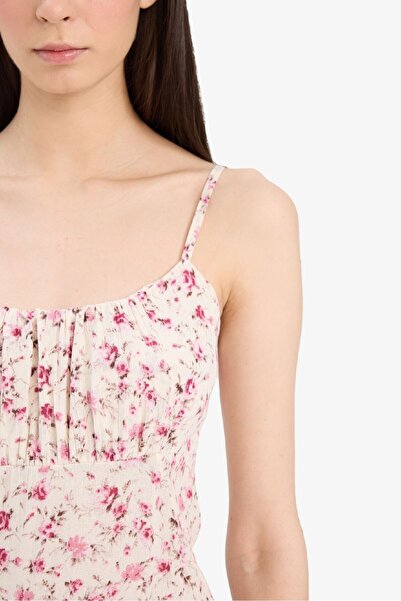 DeFacto Καλοκαιρινό φόρεμα μίντι με στρογγυλή λαιμόκοψη με λουλουδάτο τσαλακωμένο λουράκι βισκόζης F6503ax25sm