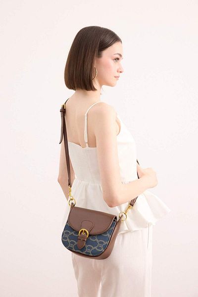 DeFacto Women's Faux Leather Shoulder Bag E3565Axns