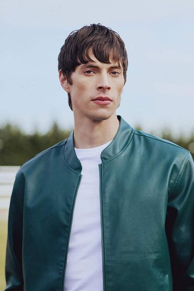 DeFacto Водоотблъскващо палто от изкуствена кожа с яка и цип - Slim Fit D8525Ax25Sp