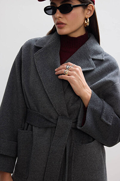 BE BLUE ΠΑΝΩ ΠΑΝΩ ΜΕ ΑΝΘΡΑΚΙΤΙΚΟ ΡΑΦΕΣ