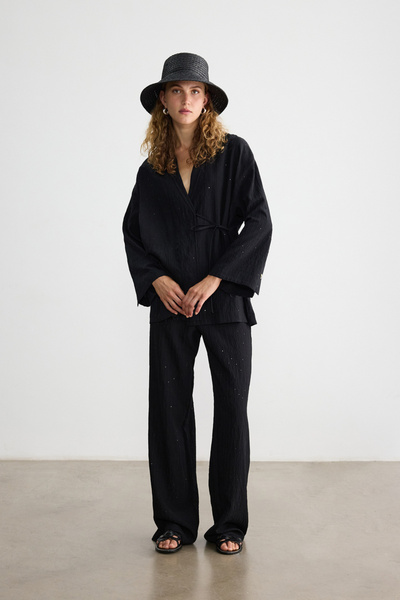 BE BLUE Black Shiny Kimono