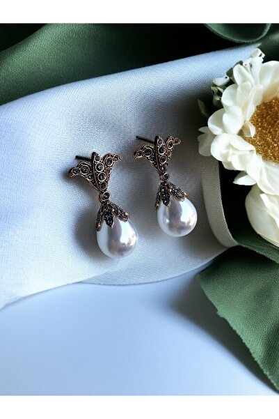 FAYRA ACCESSORIES Mayorka İnci Sallantılı Lale Figür İnci Küpe