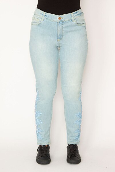 Şans Női kék csipke és gyöngy részletes oldal öv elasztikus Lycra farmer nadrág 65n34333