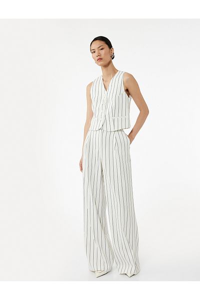 Koton Vestă crop cu dungi, cu decolteu în V, slim fit