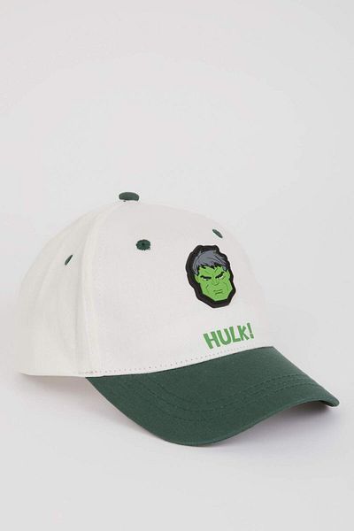 DeFacto قبعة قطنية مطبوعة بملصق Marvel Avengers للأولاد D9485A825SM
