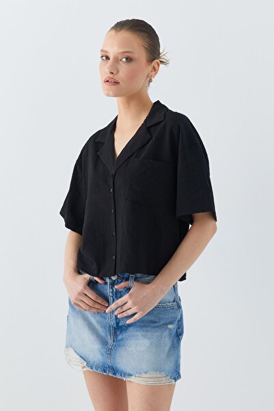 Mixray 4556 Women's Basic Crop Shirt with Pockets Black
