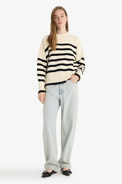 DeFacto Πουλόβερ Oversize Wide Fit με μισό ζιβάγκο A7047AX25WN