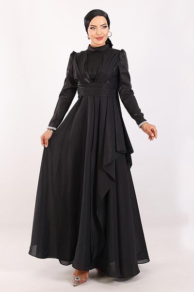 Olcay Taft-Satin-Hijab-Abendkleid mit Ärmelkragen, Steinstickerei, Falten und Schwungraddetail SCHWARZ 1215