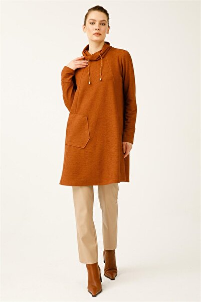 Esswaap Kırışık Kumaş Detaylı Degaje Yaka Tunik - Taba