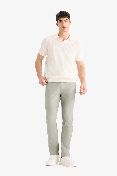 DeFacto Pantaloni de vară din pânză chino texturată Slim Fit Slim Fit cu buzunare T1055AZ25SP