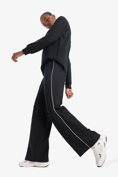 DeFacto DeFactoFit Weite Beinform Standardgröße Modal Sportliche Slim Hose D7128AX25SP