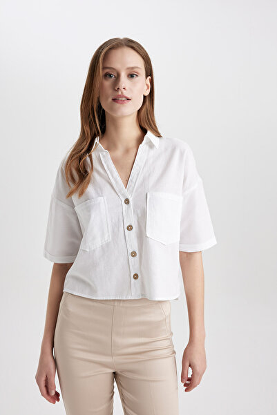 DeFacto Boxy Fit Basic Plain Kurzarmhemd mit Taschen V2523AZ25SP